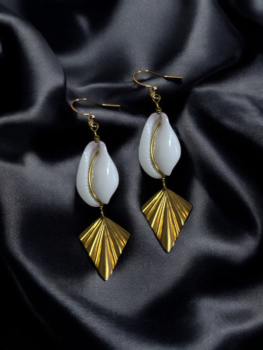 Pule'oto Brass Drops