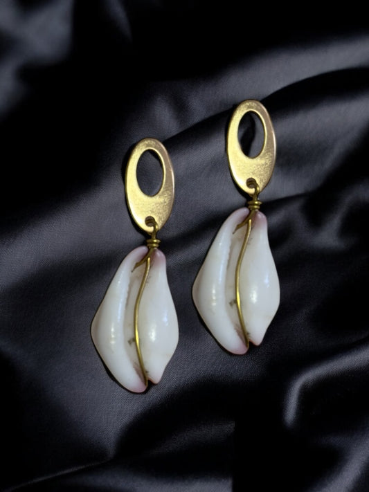 Pule'oto Stud Drops